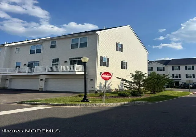 Photo 4 of Condo for sale at 301 Discovery Rd, Brick, NJ 08723 | MLS# 22621759 | Listing updated on 2026-08-20