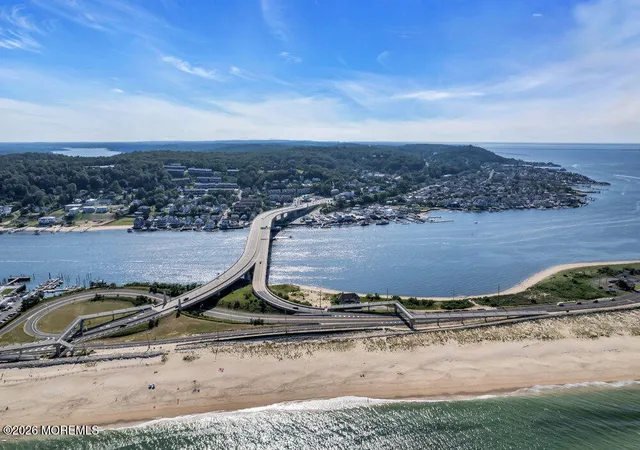 32nd image of 1 Scenic Dr #1101, Atlantic Highlands, NJ 07716 | MLS# 22621870