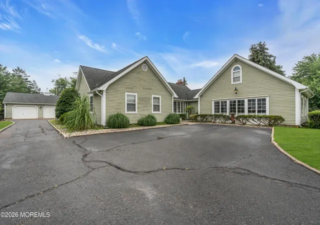 Photo 3 of Sale Pending at 2150 Gregory Pl, Sea Girt, NJ 08750 | MLS# 22621895 | Listing updated on 2026-08-20
