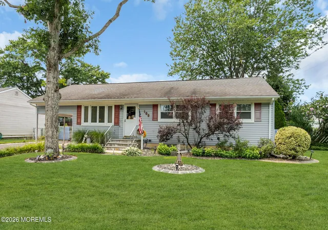1st image of 109 Redwood Pl E, Brick, NJ 08724 | MLS# 22621839