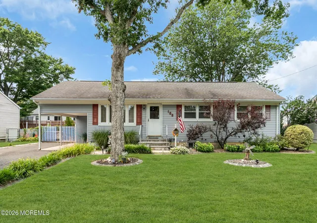 2nd image of 109 Redwood Pl E, Brick, NJ 08724 | MLS# 22621839
