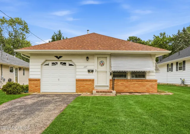 Photo 1 of Single family home for sale at 1947 Mount Juliano Ln, Toms River, NJ 08753 | MLS# 22622649 | Listing updated on 2026-07-24