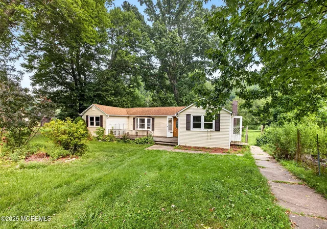 Photo 3 of Single family home for sale at 18 Dogwood Rd, Blairstown, NJ 07825 | MLS# 22621886 | Listing updated on 2026-09-03