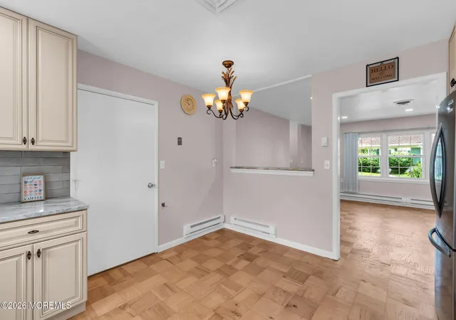 Photo 3 of Single family home for sale at 426 Chatham Ct, Lakewood, NJ 08701 | MLS# 22622057 | Listing updated on 2026-10-12