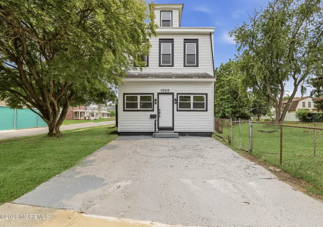 1st image of 1999 Greenwood Ave, Trenton, NJ 08609 | MLS# 22621885