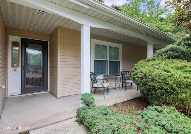 3rd image of 5 Brookdale Ct, Forked River, NJ 08731 | MLS# 22621890