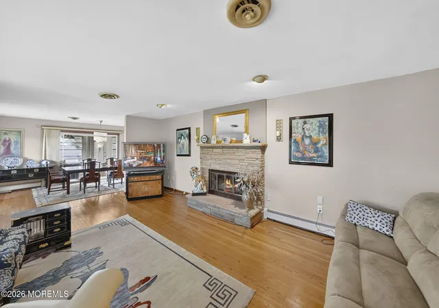 Photo 2 of Single family home for sale at 864 Breezy Oaks Dr, Toms River, NJ 08753 | MLS# 22621905 | Listing updated on 2026-08-26