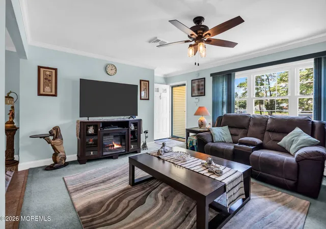 Photo 4 of Single family home for sale at 113 Edgewater Ct, Toms River, NJ 08757 | MLS# 22622869 | Listing updated on 2026-10-05