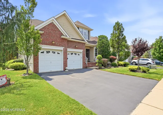 3rd image of 207 Bradwick Wy, Marlboro, NJ 07746 | MLS# 22622146