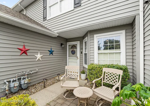 4th image of 20 Harbor Cir, Freehold, NJ 07728 | MLS# 22622449