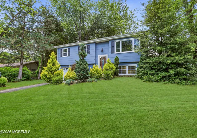 2nd image of 5 Dogwood Dr, Jackson, NJ 08527 | MLS# 22621911