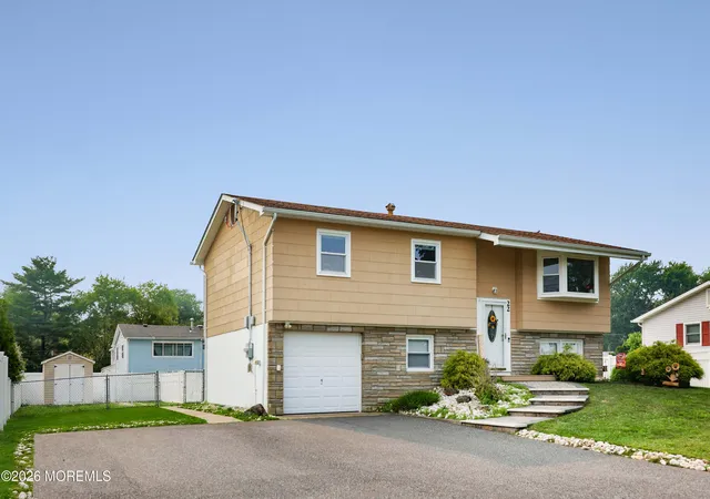 Photo 2 of Single family home for sale at 22 Lawrence St, Jackson, NJ 08527 | MLS# 22621934 | Listing updated on 2026-10-28