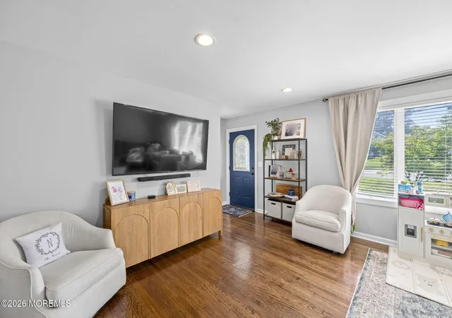 3rd image of 213 Lloyd Rd, Matawan, NJ 07747 | MLS# 22621955