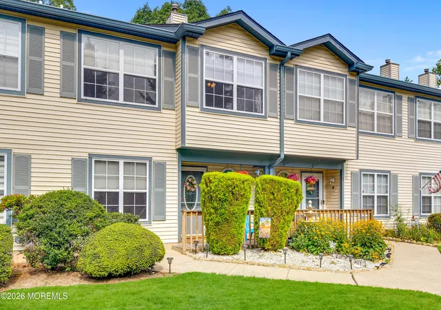 2nd image of 5 Shearwater Holw #5, Bayville, NJ 08721 | MLS# 22622013