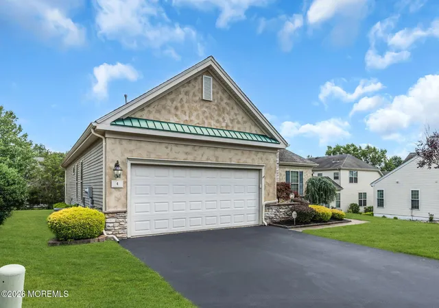 3rd image of 4 Faulkners Pl, Barnegat, NJ 08005 | MLS# 22622604