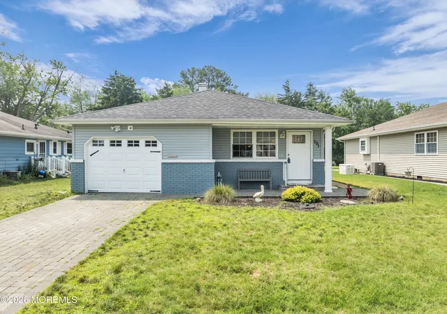Photo 1 of Sale Pending at 101 Barbados Dr S, Toms River, NJ 08757 | MLS# 22622017 | Listing updated on 2026-08-10