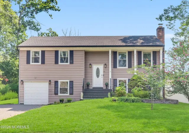 Photo 2 of Sale Pending at 8 Asheville St, Toms River, NJ 08753 | MLS# 22622062 | Listing updated on 2026-09-14