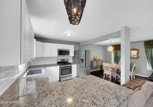 Photo 4 of Sale Pending at 8 Asheville St, Toms River, NJ 08753 | MLS# 22622062 | Listing updated on 2026-09-14