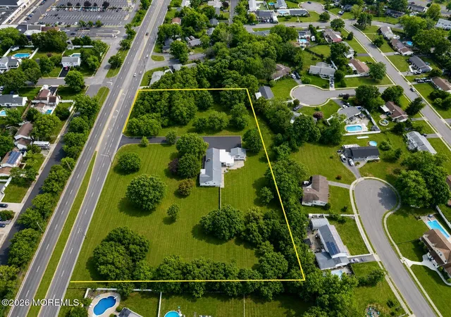 Photo 3 of Single family home for sale at 1054 Fischer Blvd, Toms River, NJ 08753 | MLS# 22622021 | Listing updated on 2026-07-20