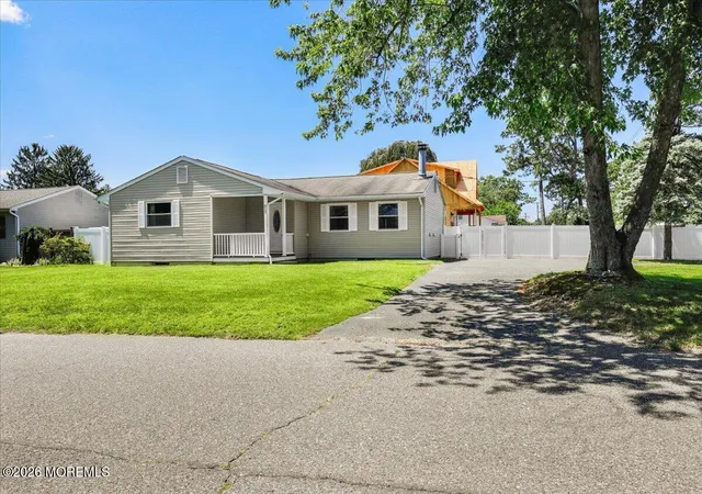 Photo 3 of Sale Pending at 813 Pemberton St, Toms River, NJ 08757 | MLS# 22622068 | Listing updated on 2026-08-26