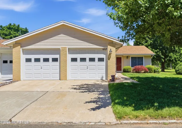 3rd image of 491 Delair Rd #491B, Monroe Township, NJ 08831 | MLS# 22622043