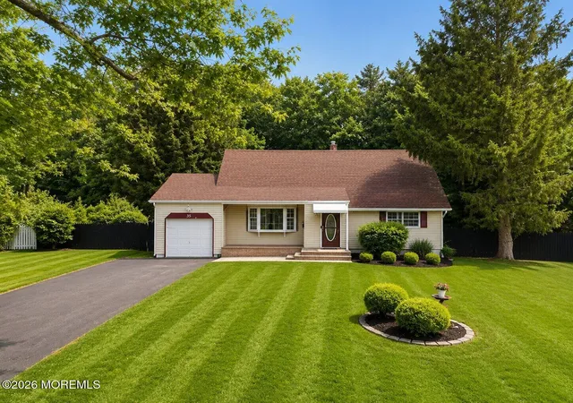 1st image of 33 Heather Dr, Manalapan, NJ 07726 | MLS# 22623554