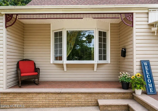 4th image of 33 Heather Dr, Manalapan, NJ 07726 | MLS# 22623554