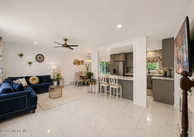 5th image of 33 Heather Dr, Manalapan, NJ 07726 | MLS# 22623554