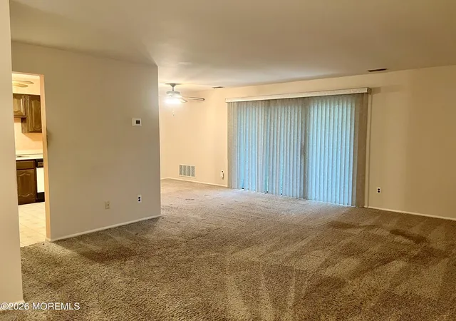 4th image of 226 Perth Hill Ct, Matawan, NJ 07747 | MLS# 22622026