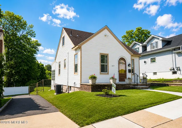 4th image of 357 Portia St, South Amboy, NJ 08879 | MLS# 22622050