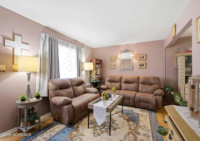 4th image of 17 Locust Rd, Howell, NJ 07731 | MLS# 22622052