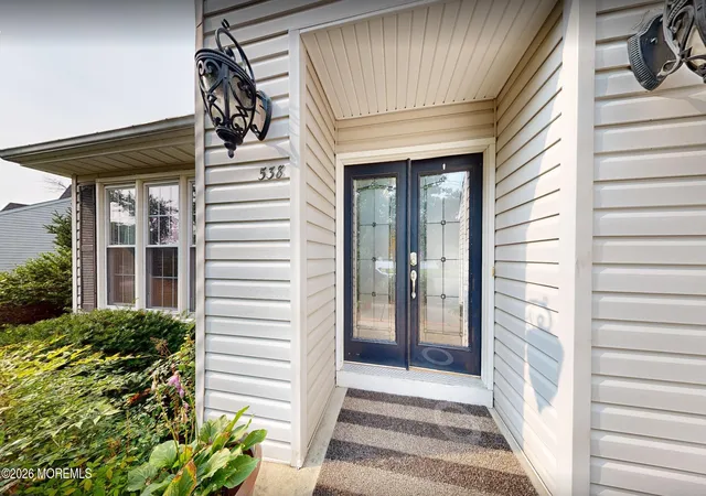 Photo 3 of Single family home for sale at 538 Jessica Ln, Brick, NJ 08724 | MLS# 22622429 | Listing updated on 2026-09-28