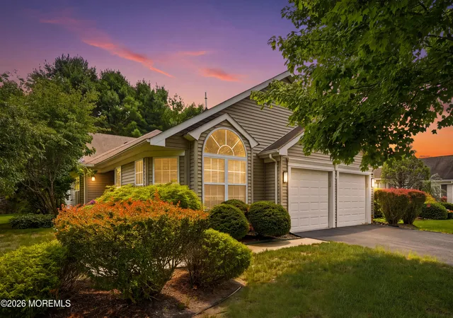 1st image of 39 Valley Stream Ln, Lakewood, NJ 08701 | MLS# 22622073