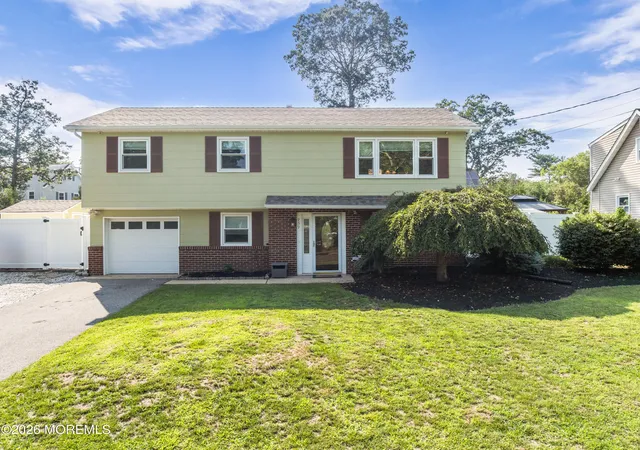 Photo 1 of Sale Pending at 969 Stafford Dr, Toms River, NJ 08753 | MLS# 22622345 | Listing updated on 2026-08-04