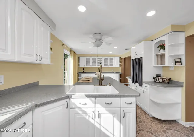 3rd image of 38 Illinois Ave, Port Monmouth, NJ 07758 | MLS# 22622725