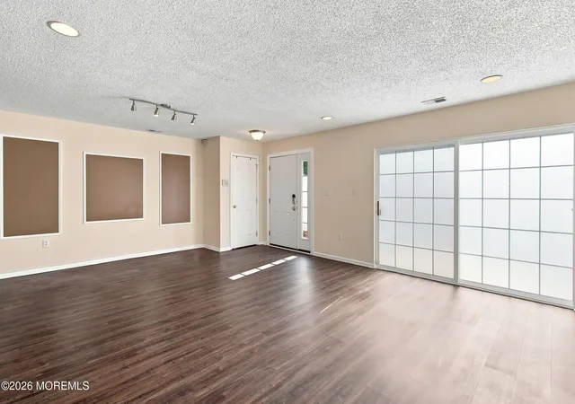 4th image of 51 Winged Foot Ct, Howell, NJ 07731 | MLS# 22625959