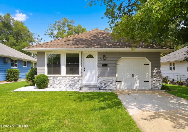 Photo 1 of Single family home for sale at 76 Mount Fairweather Ln, Toms River, NJ 08753 | MLS# 22622090 | Listing updated on 2026-09-01