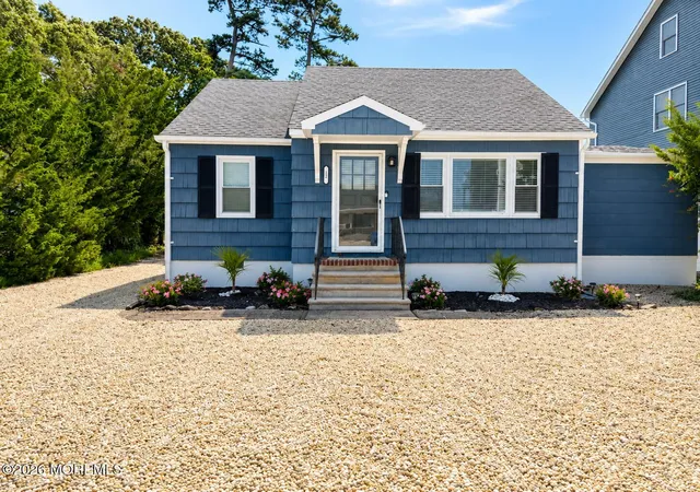 Photo 1 of Sale Pending at 22 Woodhaven Rd, Toms River, NJ 08753 | MLS# 22622111 | Listing updated on 2026-09-17