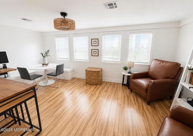 Photo 4 of Sale Pending at 22 Woodhaven Rd, Toms River, NJ 08753 | MLS# 22622111 | Listing updated on 2026-09-17