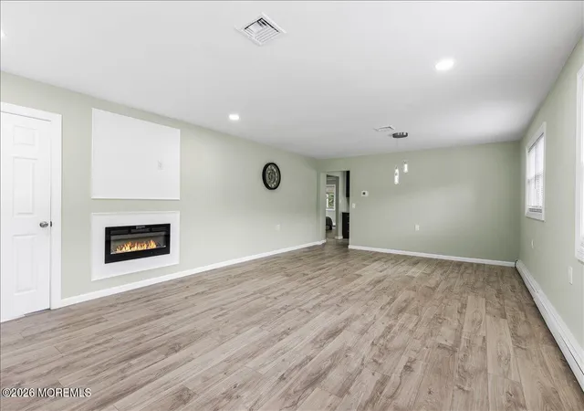 5th image of 135 Biabou Dr, Toms River, NJ 08757 | MLS# 22622104