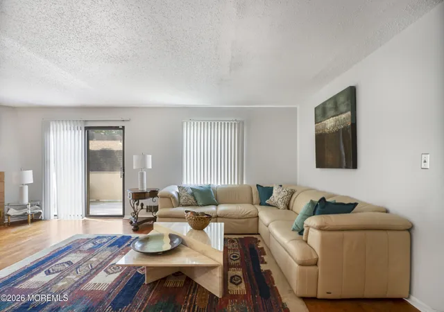 Photo 3 of Condo for sale at 124 Park Gate Dr, Edison, NJ 08820 | MLS# 22622114 | Listing updated on 2026-09-15