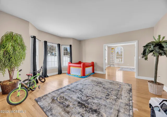 Photo 3 of Single family home for sale at 201 Sidney Rd, Pittstown, NJ 08867 | MLS# 22622468 | Listing updated on 2026-09-14