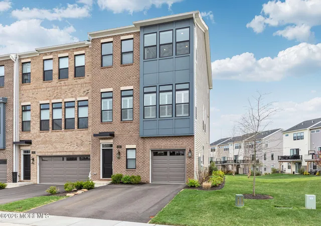 2nd image of 11 Valiant Ct, Middletown, NJ 07748 | MLS# 22622364