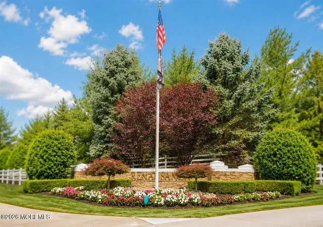 38th image of 27 Derry Meeting Dr, Manalapan, NJ 07726 | MLS# 22622125