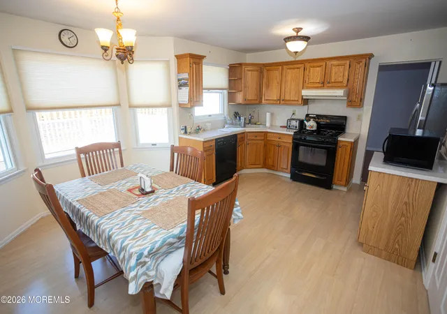 4th image of 66 Morris Ct, South Amboy, NJ 08879 | MLS# 22622169