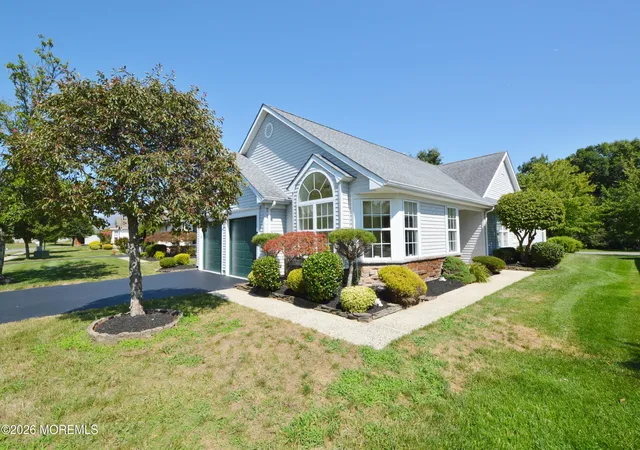 Photo 3 of Single family home for sale at 3258 Gemstone Ln, Toms River, NJ 08755 | MLS# 22622176 | Listing updated on 2026-09-03