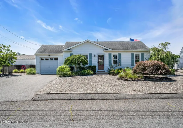 5th image of 39 Parkers Point Blvd, Forked River, NJ 08731 | MLS# 22622373