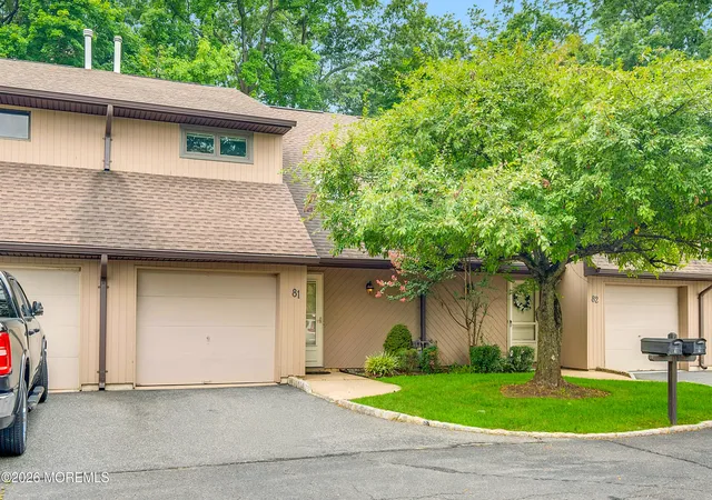4th image of 81 Wigwam Ln, Tinton Falls, NJ 07724 | MLS# 22622330