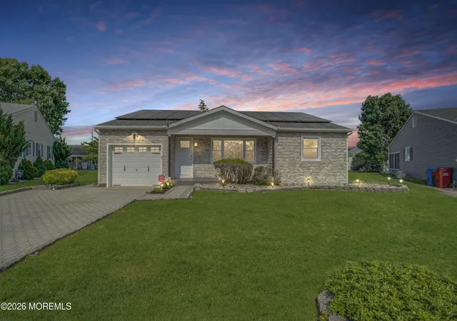 Photo 68 of Single family home for sale at 7 Bedford Ct, Toms River, NJ 08757 | MLS# 22622320 | Listing updated on 2026-09-14