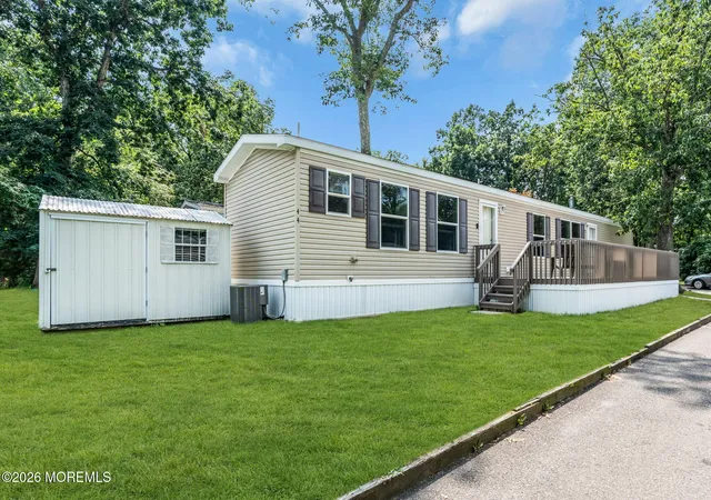 4th image of 44 Marcia Memorial Cir, Jackson, NJ 08527 | MLS# 22622792